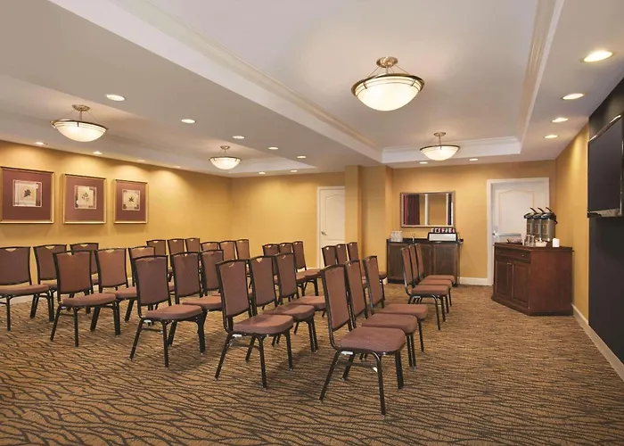 Country Inn & Suites By Radisson, Atlanta Airport North, Ga