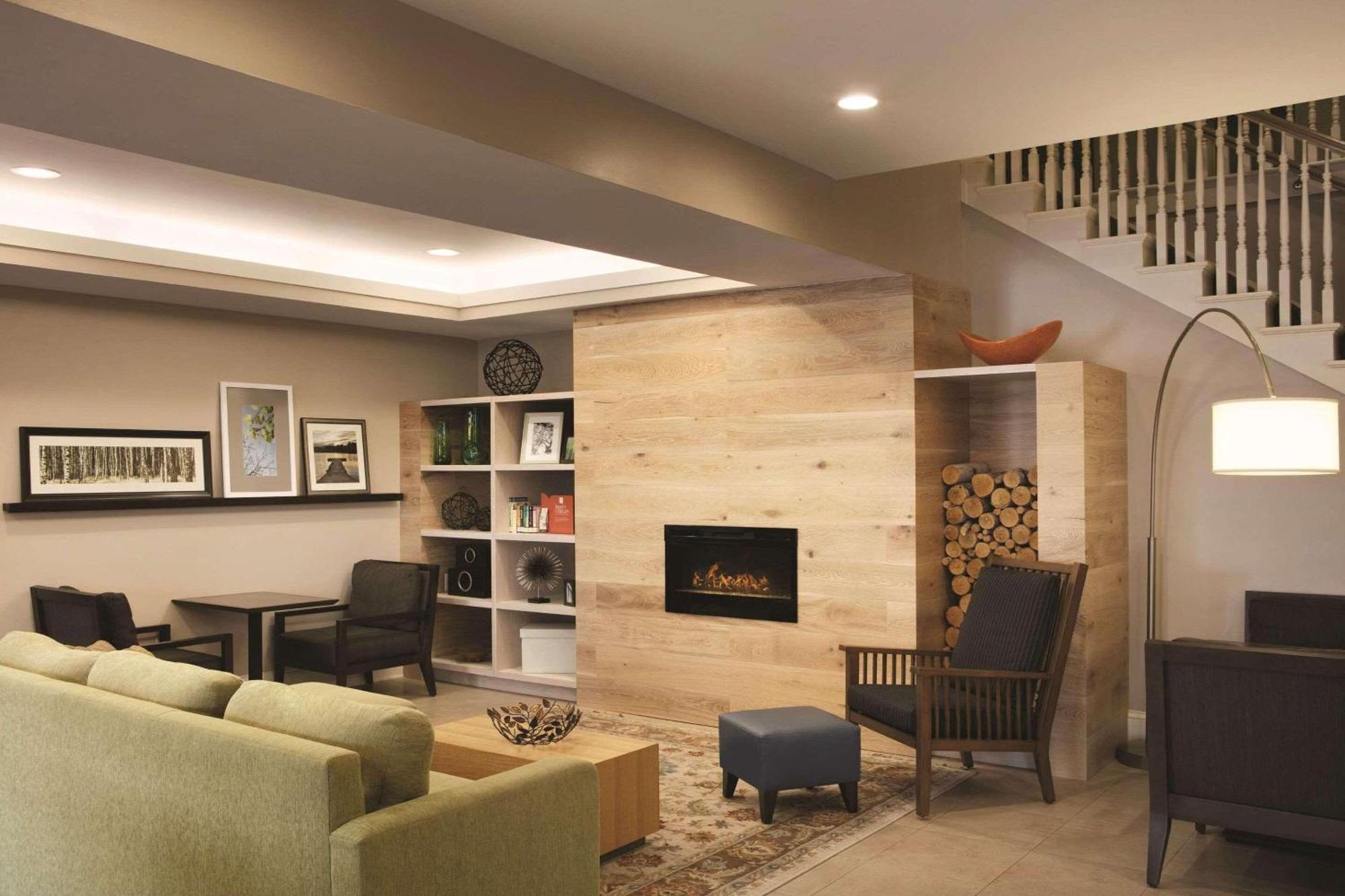 Hotel Country & By Radisson, Airport North, Ga Hapeville