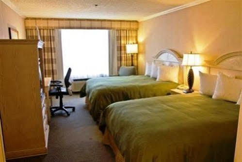 Country & By Radisson, Airport North, Ga 3*