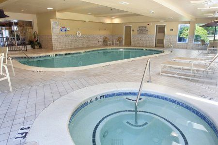 Hotel Country & By Radisson, Airport North, Ga 3*